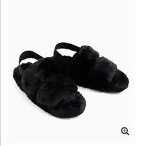 Faux Fur Dual Strap Platform Slippers